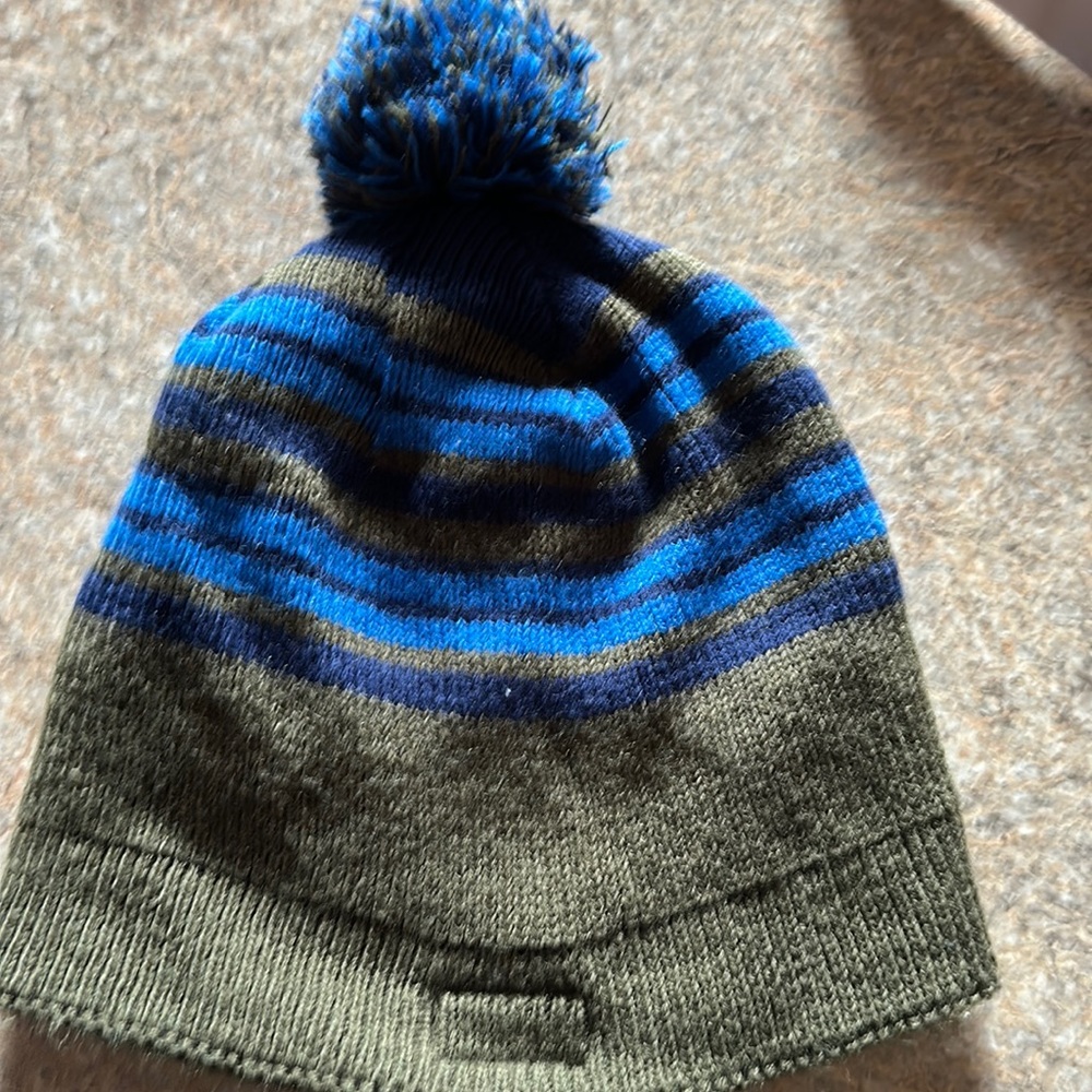 Eddie Bauer winter hat boys